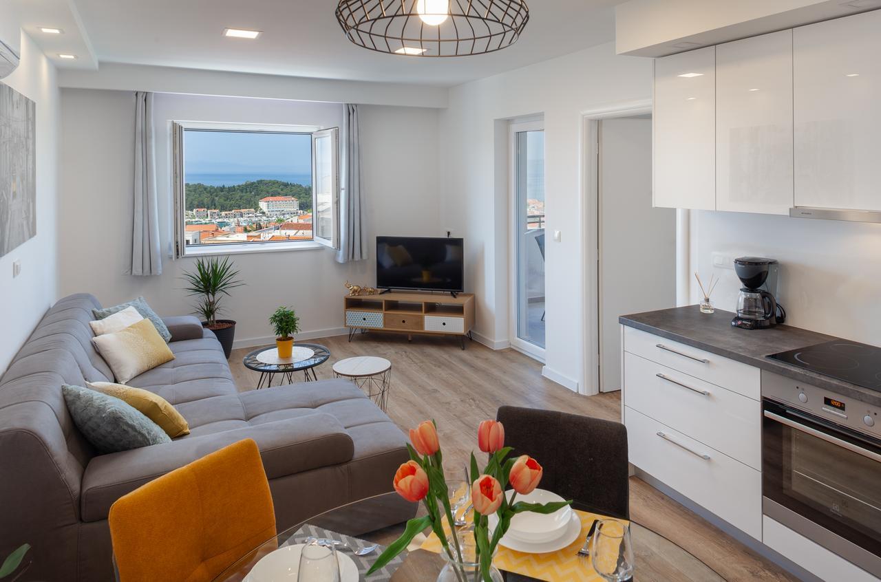 Apartments Bella Figura Makarska Bagian luar foto