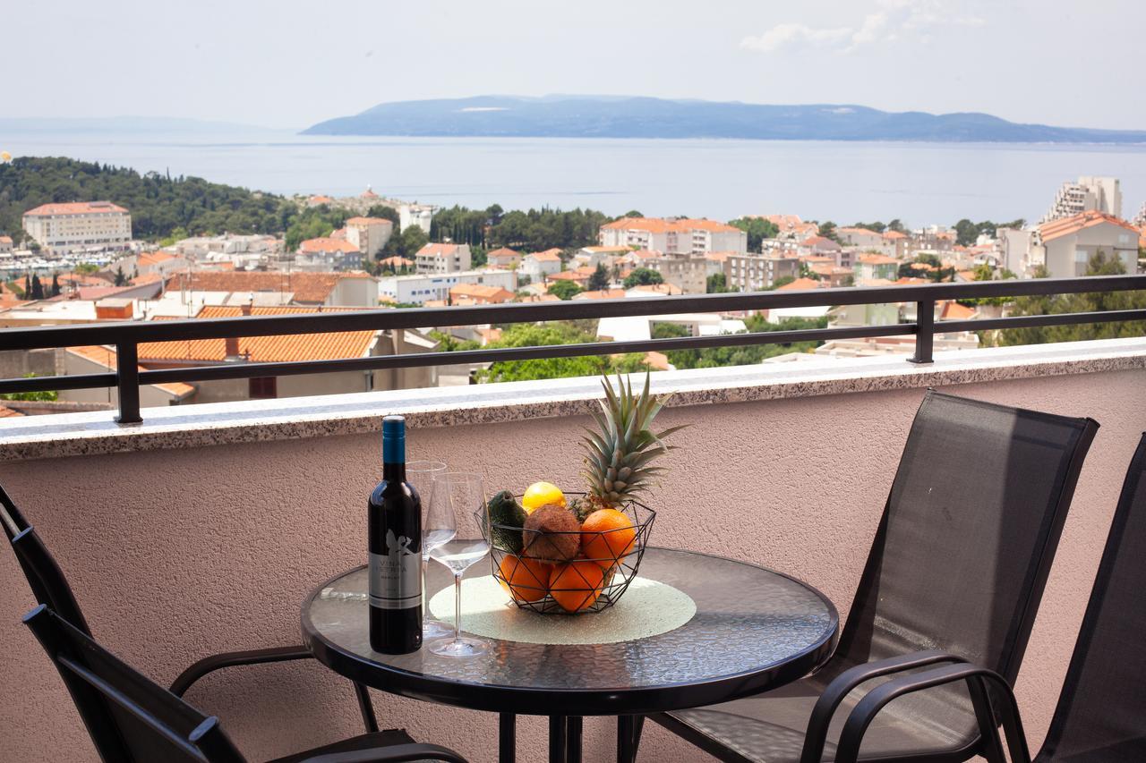 Apartments Bella Figura Makarska Bagian luar foto